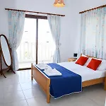 Lambriana Villa