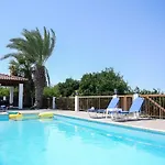 Villa Lambriana *
